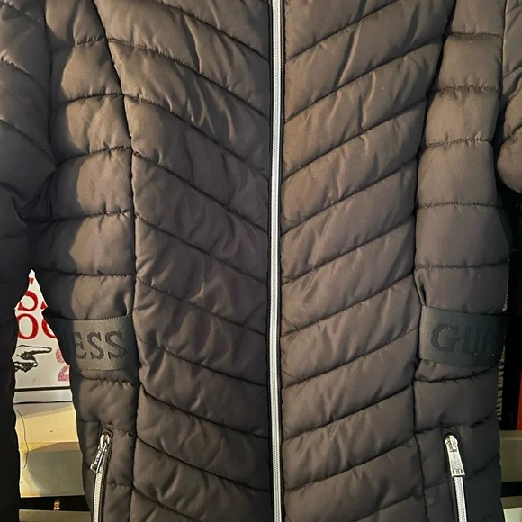 GUESS Black Puffer Jacket - Picture 4 of 7